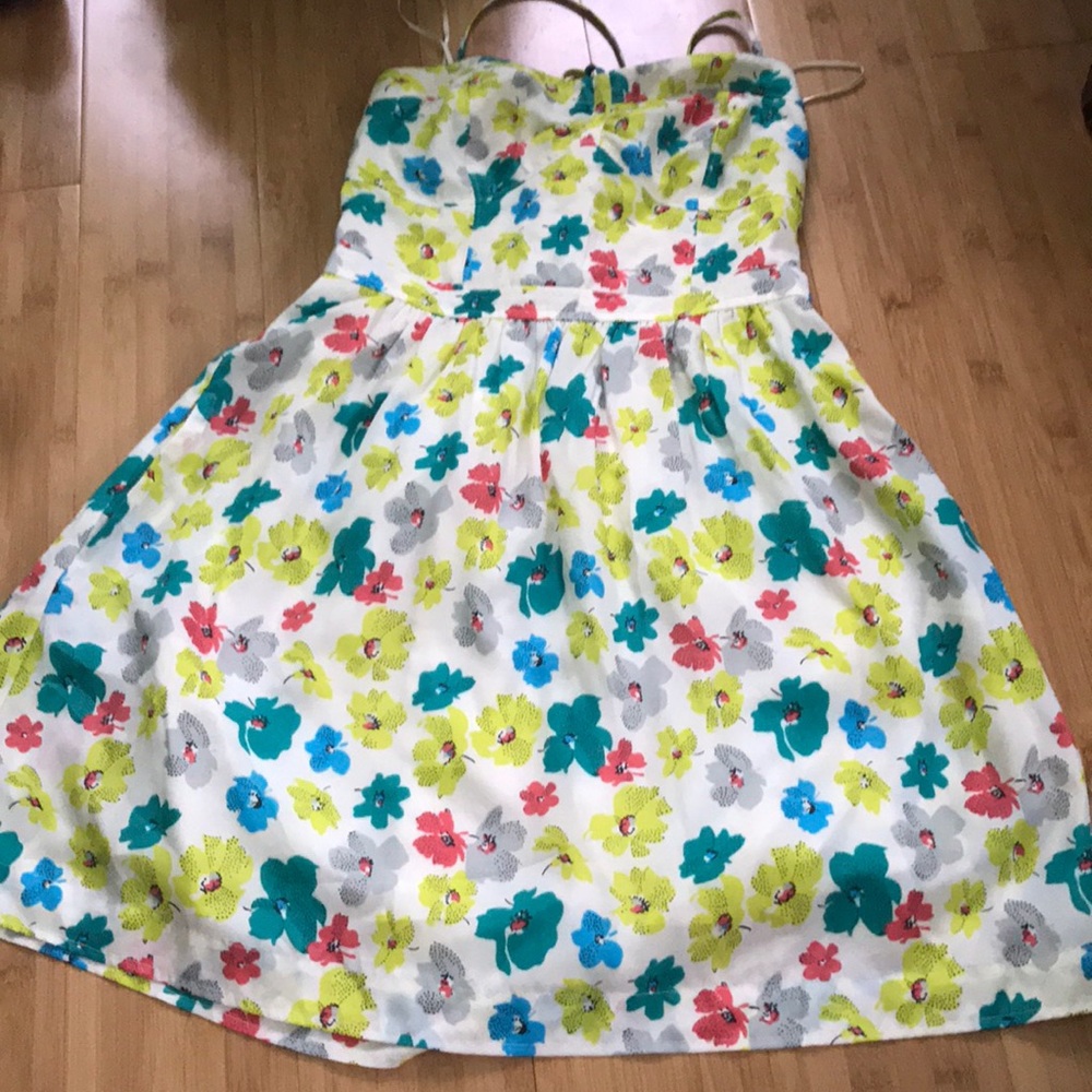 American Eagle floral dress